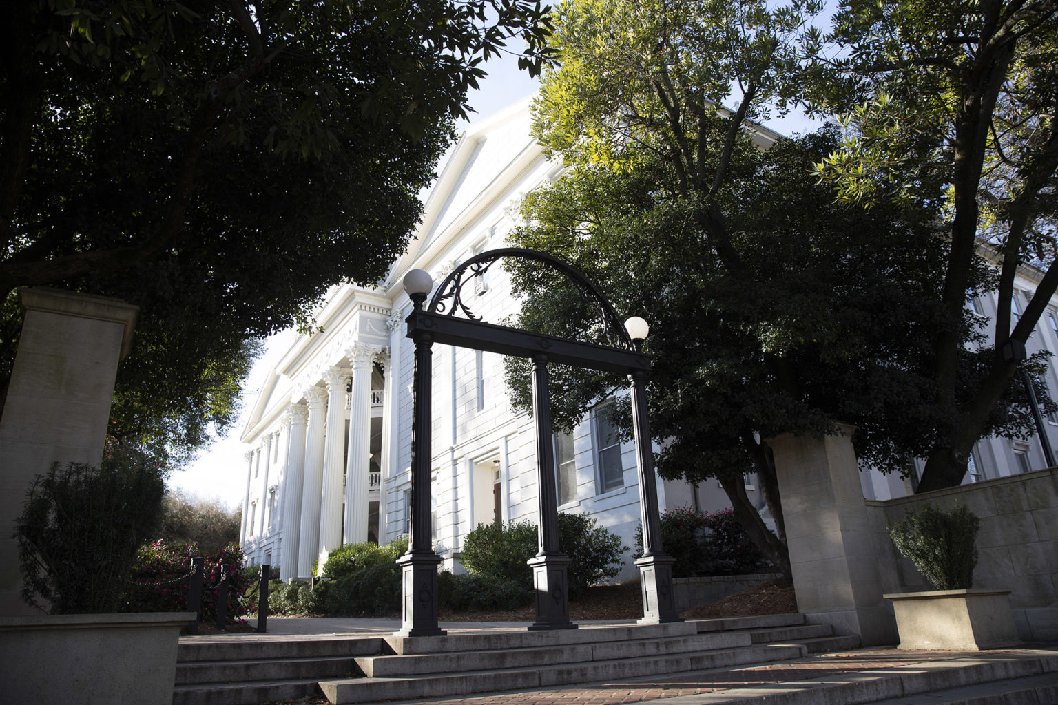 The University of Georgia generated a record $7.6 billion for the state’s economy in 2022 through its teaching, research and public service, according to a new study.