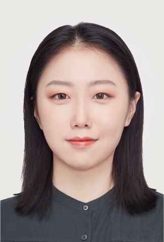 Portrait of Yifei Zhang