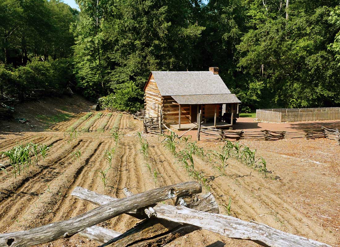 UGA Cooperative Extension Specialists helped the Atlanta History Center to create an 1860s farmstead in the heart of Atlanta.