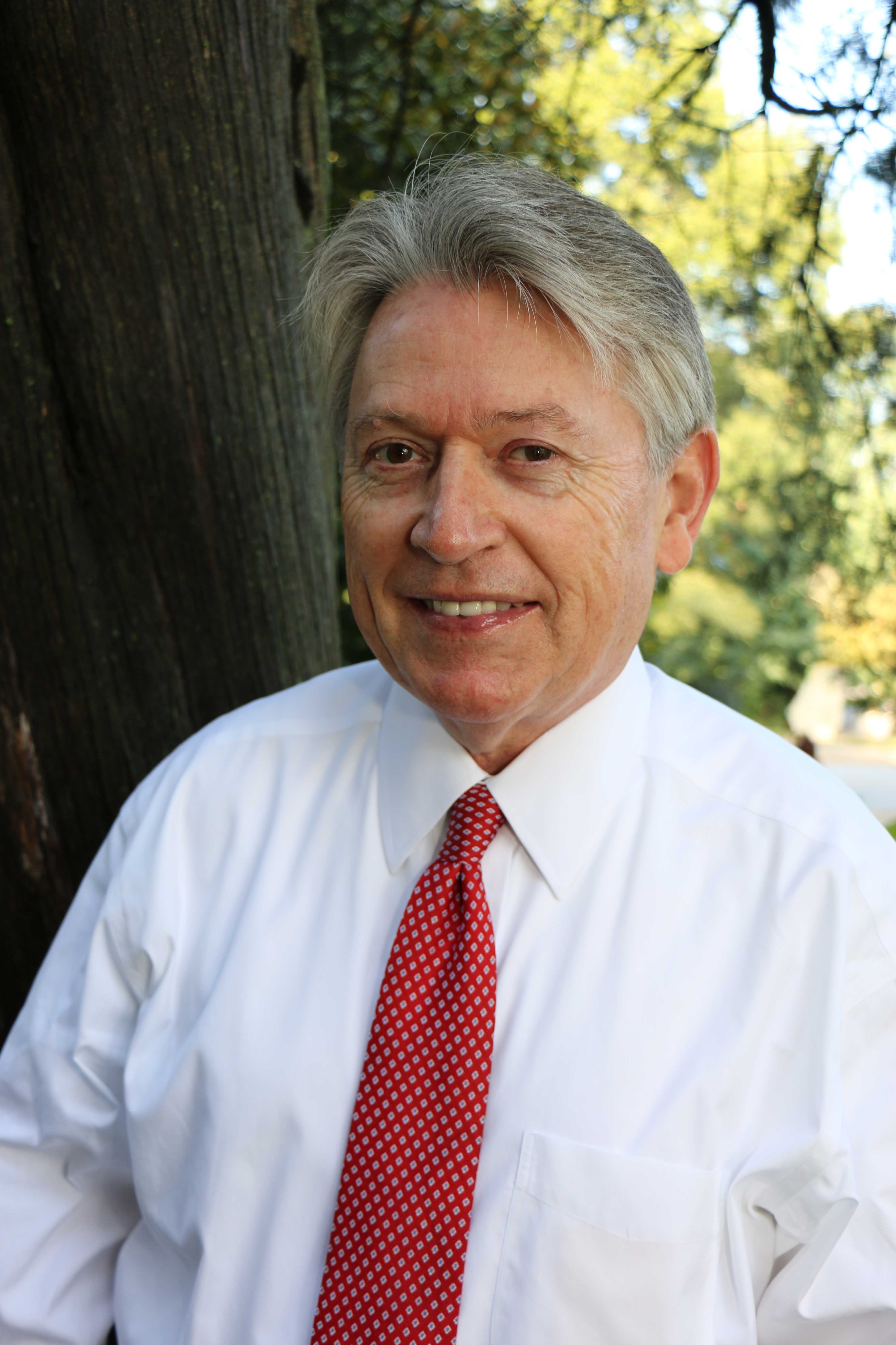 Josef M. Broder, who has served as associate dean for academic affairs for the past decade, has agreed to serve as interim dean of the College of Agricultural and Environmental Sciences beginning September 19.