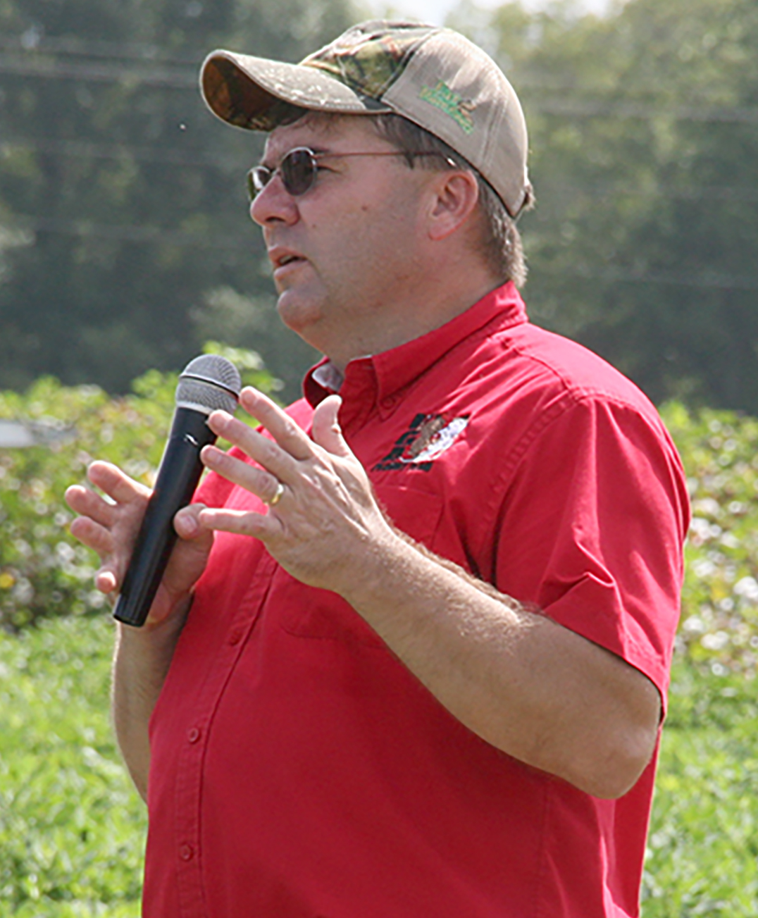 University of Georgia Extension peanut agronomist Scott Monfort speaks during UGA's annual Cotton and Peanut Field Day, held Wednesday, Sept. 9.