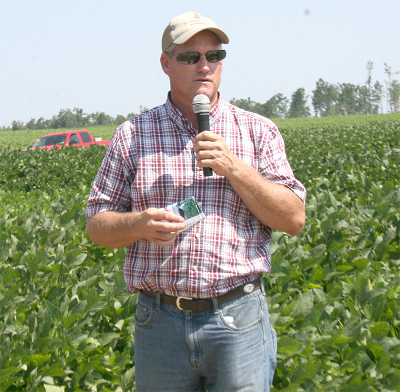 UGA Extension entomologist Phillip Roberts speaking at a field day in Midville, Georgia.