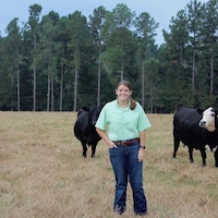 Cassie Powell, who transferred to the UGA College of Agricultural and Environmental Sciences this fall, is participating in the CAES Food Animal Veterinary Incentive Program.