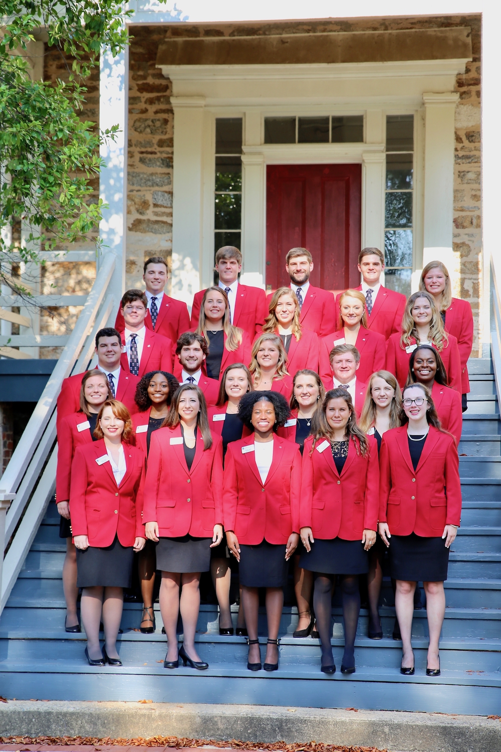 As the students at UGA College of Agricultural and Environmental Sciences start the fall semester, the 2019 CAES Ambassadors are ready to represent the college at college fairs and alumni events and help with logistics at college events.
