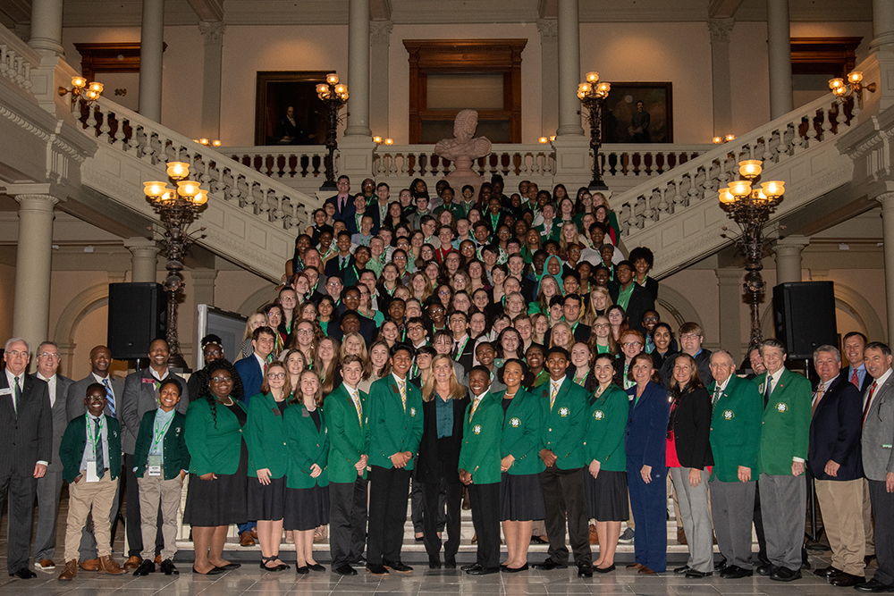 Picture of 4-H'ers at 2020 Capitol Day