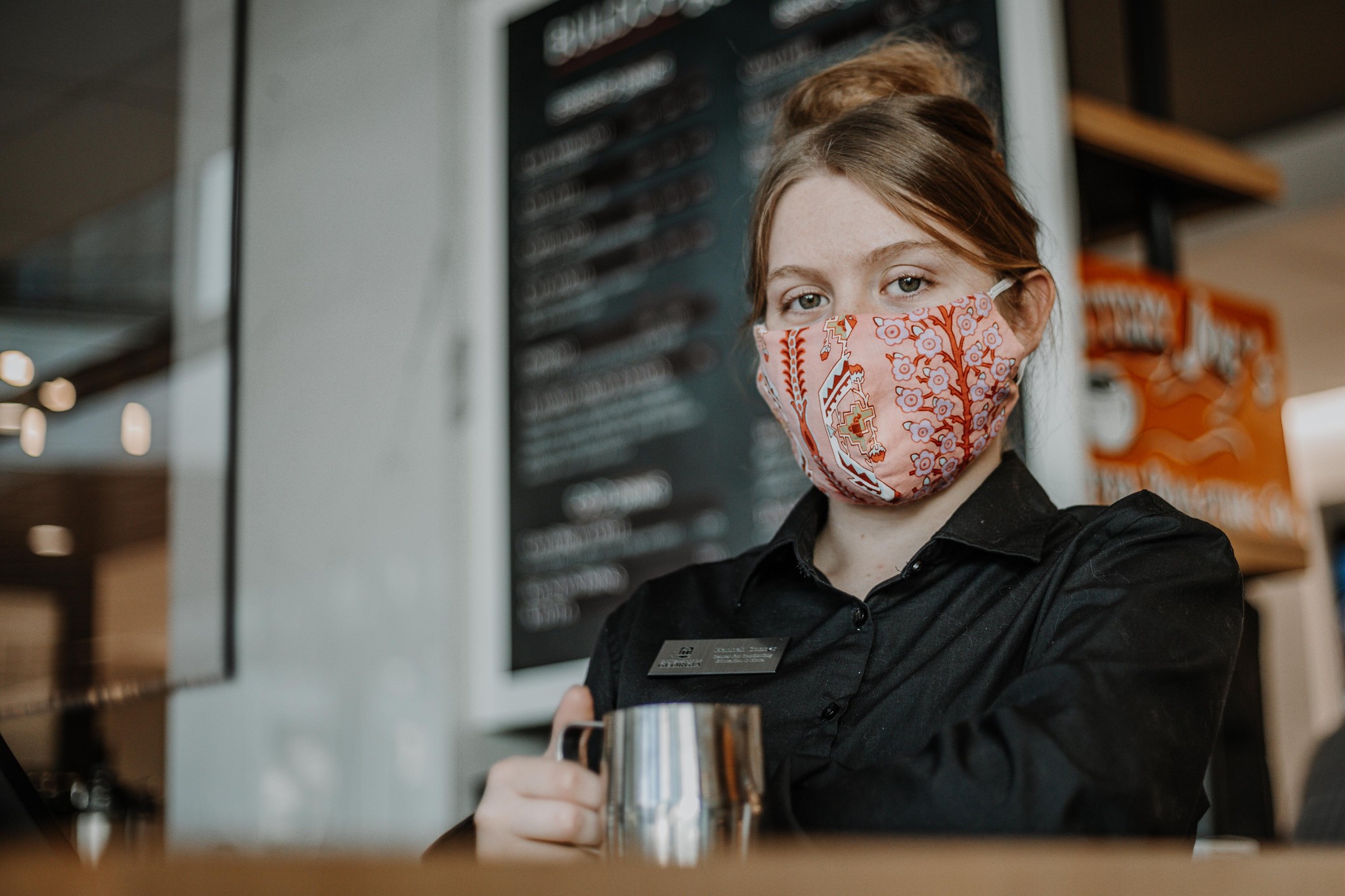 Hannah Connor is a fourth-year student interning at the Georgia Center for Continuing Education & Hotel as part of the Hospitality and Food Industry Management program, getting hands-on experience in departments like food and beverage operations.