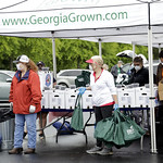 Georgia Grown, a resource of the Georgia Department of Agriculture that distributes fresh food, is pictured above distributing produce in Gwinnett County.
