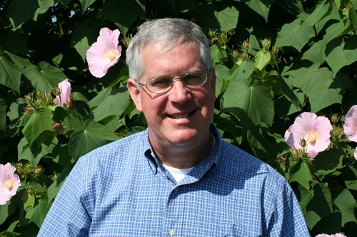 University of Georgia horticulture professor John Ruter has been awarded the Allan M. Armitage Endowed Professorship for Herbaceous Plant Instruction and Introduction.