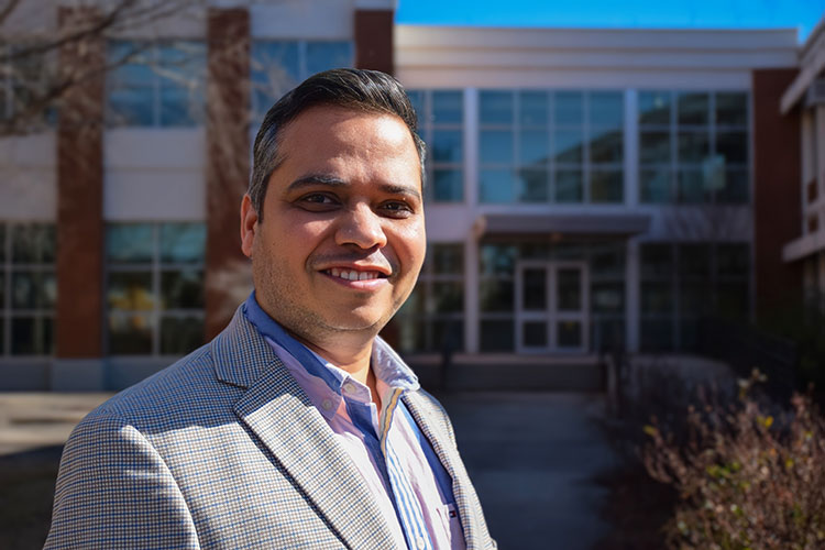 Abhinav Mishra and colleagues in UGA's Department of Food Science and Technology will use risk assessment models to identify which environmental and farm practice factors contribute to the food safety risk of fresh, organic food.