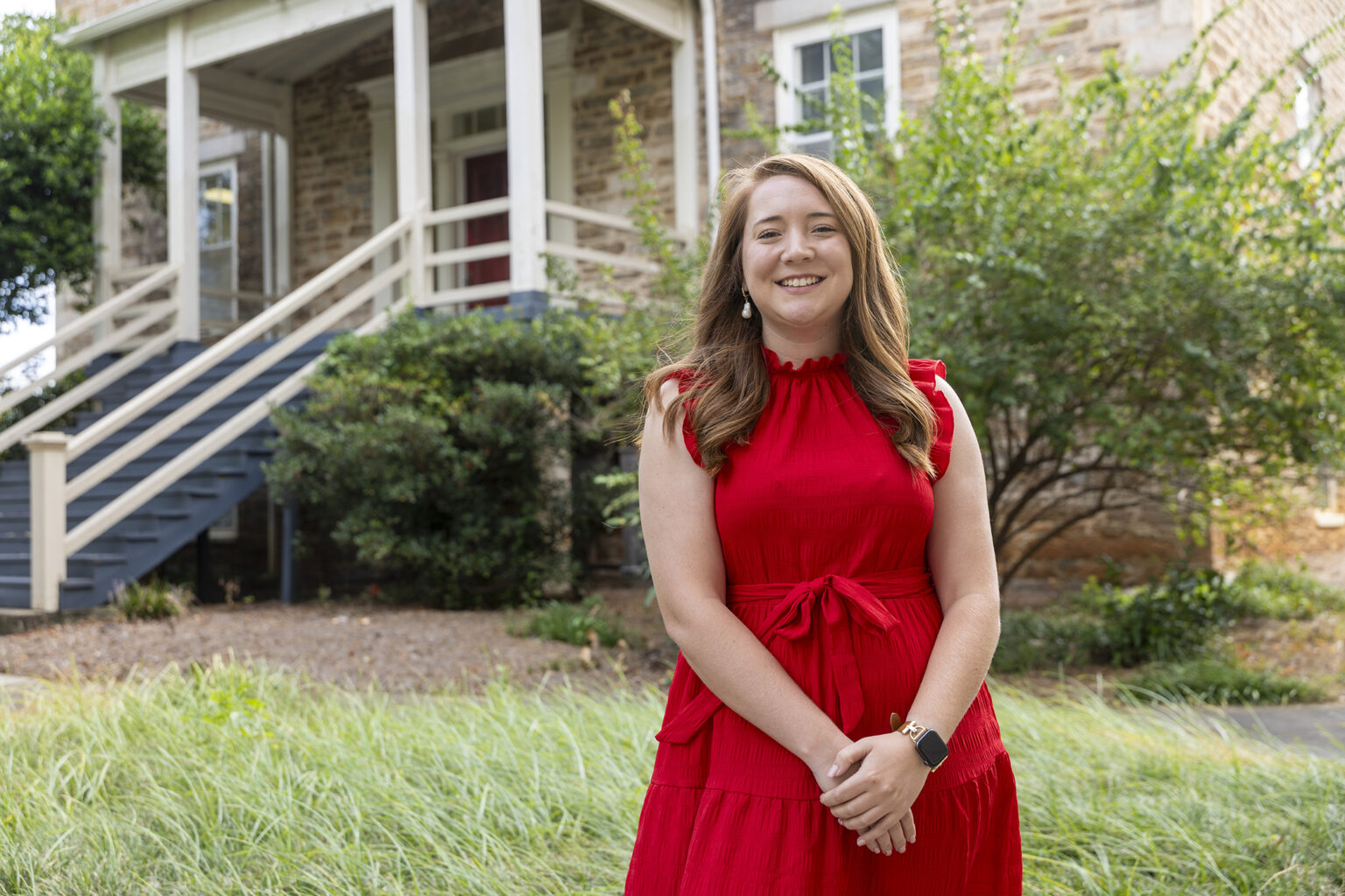 Caroline Hinton wants to foster a love of learning for all students who walk through her door. As the director of experiential learning for the College of Agricultural and Environmental Sciences, Hinton helps students connect with their fields of study outside of the classroom. “I find joy and excitement in getting to watch students experience different parts of agriculture and find a place in our state’s own agriculture industry,” she said.